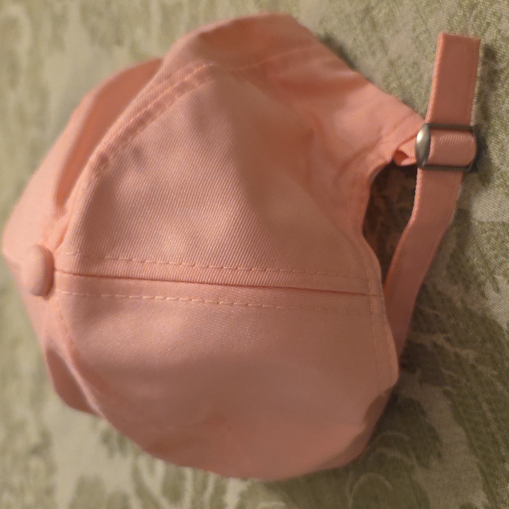 Ladies' Lot of 3 Caps - Picture 6 of 10